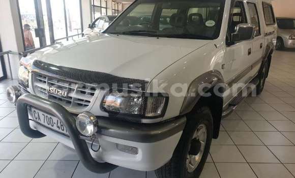 Buy Used Isuzu KB White Car in Beitbridge in Matabeleland South Buy Used Isuzu KB White Car in Beitbridge in Matabeleland South