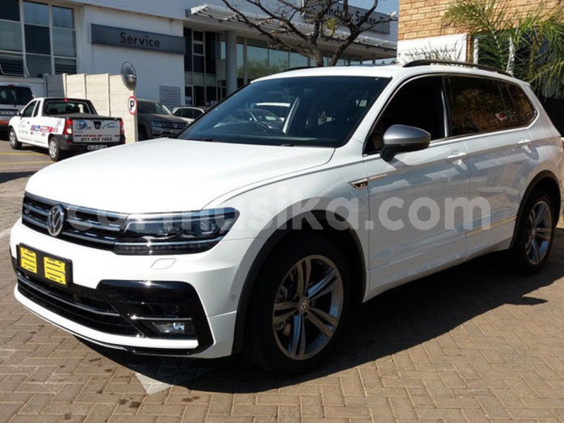 Big with watermark volkswagen tiguan matabeleland south beitbridge 9397