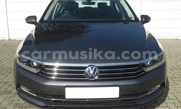 Buy Used Volkswagen Passat Silver Car in Beitbridge in Matabeleland South Buy Used Volkswagen Passat Silver Car in Beitbridge in Matabeleland South