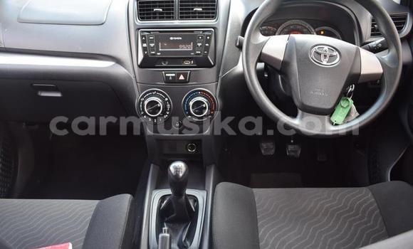 Acheter Occasion Voiture Toyota Avanza Blanc à Beitbridge, Matabeleland South Acheter Occasion Voiture Toyota Avanza Blanc à Beitbridge, Matabeleland South