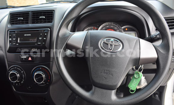 Acheter Occasion Voiture Toyota Avanza Blanc à Beitbridge, Matabeleland South Acheter Occasion Voiture Toyota Avanza Blanc à Beitbridge, Matabeleland South