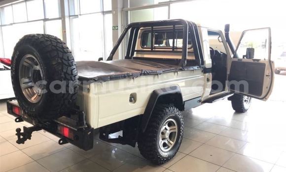 Acheter Occasion Voiture Toyota Land Cruiser Blanc à Bulawayo, Bulawayo Acheter Occasion Voiture Toyota Land Cruiser Blanc à Bulawayo, Bulawayo