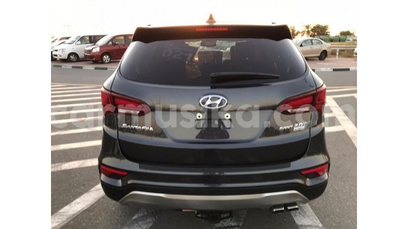 Big with watermark hyundai santa fe harare import dubai 9421