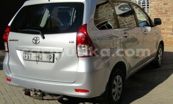 Acheter Occasion Voiture Toyota Avanza Gris à Bulawayo, Bulawayo Acheter Occasion Voiture Toyota Avanza Gris à Bulawayo, Bulawayo