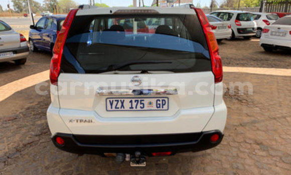 Acheter Occasion Voiture Nissan X–Trail Blanc à Bulawayo, Bulawayo Acheter Occasion Voiture Nissan X–Trail Blanc à Bulawayo, Bulawayo