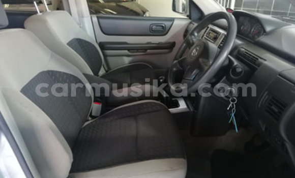 Acheter Occasion Voiture Nissan X–Trail Gris à Bulawayo, Bulawayo Acheter Occasion Voiture Nissan X–Trail Gris à Bulawayo, Bulawayo