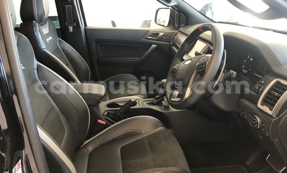 Nunua Ilio tumika Ford Ranger Nyeusi Gari ndani ya Beitbridge nchini Matabeleland Kusini Nunua Ilio tumika Ford Ranger Nyeusi Gari ndani ya Beitbridge nchini Matabeleland Kusini