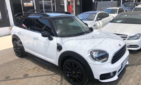 Acheter Occasion Voiture MINI Cooper Blanc à Bulawayo, Bulawayo Acheter Occasion Voiture MINI Cooper Blanc à Bulawayo, Bulawayo