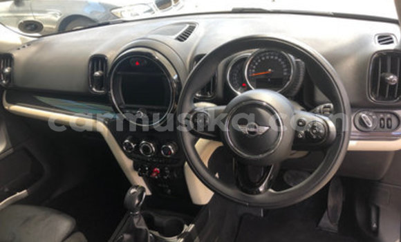 Acheter Occasion Voiture MINI Cooper Blanc à Bulawayo, Bulawayo Acheter Occasion Voiture MINI Cooper Blanc à Bulawayo, Bulawayo