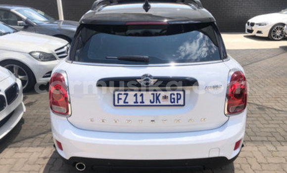 Acheter Occasion Voiture MINI Cooper Blanc à Bulawayo, Bulawayo Acheter Occasion Voiture MINI Cooper Blanc à Bulawayo, Bulawayo