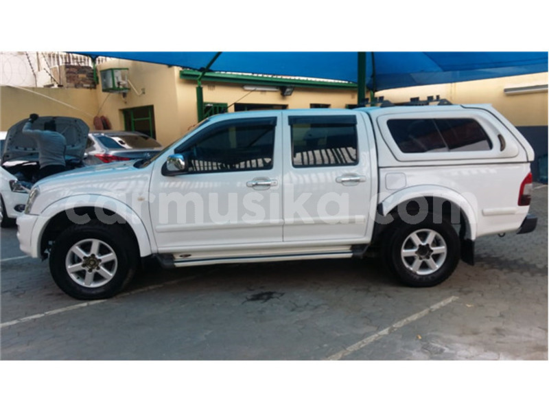 Big with watermark isuzu kb bulawayo bulawayo 9435