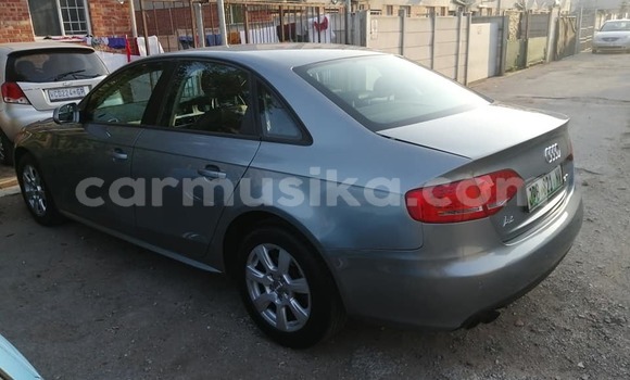 Buy Used Audi A4 Beige Car in Beitbridge in Matabeleland South Buy Used Audi A4 Beige Car in Beitbridge in Matabeleland South