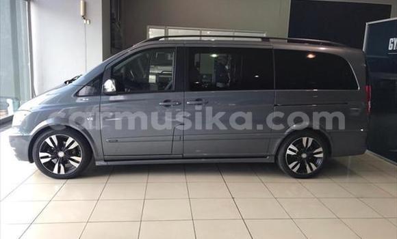 Acheter Occasion Voiture Mercedes‒Benz Viano Bleu à Bulawayo, Bulawayo Acheter Occasion Voiture Mercedes‒Benz Viano Bleu à Bulawayo, Bulawayo