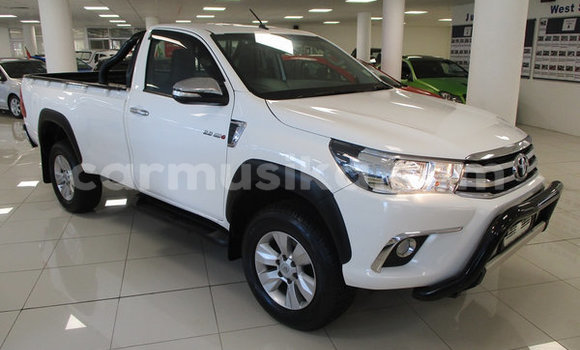 Acheter Occasion Voiture Toyota Hilux Blanc à Beitbridge, Matabeleland South Acheter Occasion Voiture Toyota Hilux Blanc à Beitbridge, Matabeleland South