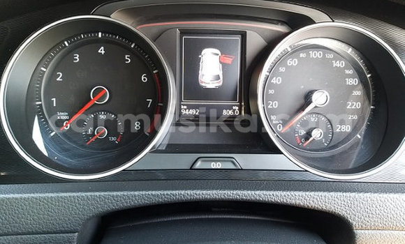 Acheter Occasion Voiture Volkswagen Golf Gris à Beitbridge, Matabeleland South Acheter Occasion Voiture Volkswagen Golf Gris à Beitbridge, Matabeleland South