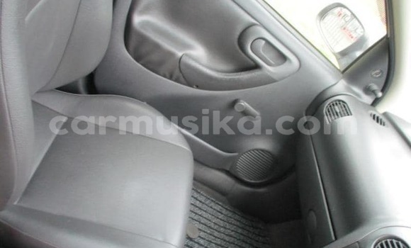 Acheter Occasion Voiture Opel Corsa Blanc à Beitbridge, Matabeleland South Acheter Occasion Voiture Opel Corsa Blanc à Beitbridge, Matabeleland South