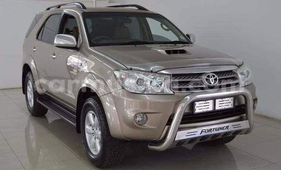 Tenga Tsaru Toyota Fortuner Sirivha Mota in Beitbridge in Matabeleland South Tenga Tsaru Toyota Fortuner Sirivha Mota in Beitbridge in Matabeleland South