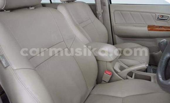 Tenga Tsaru Toyota Fortuner Sirivha Mota in Beitbridge in Matabeleland South Tenga Tsaru Toyota Fortuner Sirivha Mota in Beitbridge in Matabeleland South