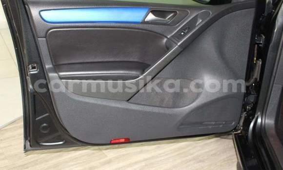 Nunua Ilio tumika Volkswagen Golf GTI Bluu Gari ndani ya Beitbridge nchini Matabeleland Kusini Nunua Ilio tumika Volkswagen Golf GTI Bluu Gari ndani ya Beitbridge nchini Matabeleland Kusini