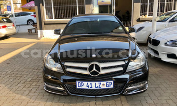 Acheter Occasion Voiture Mercedes‒Benz C–Class Noir à Bulawayo, Bulawayo Acheter Occasion Voiture Mercedes‒Benz C–Class Noir à Bulawayo, Bulawayo