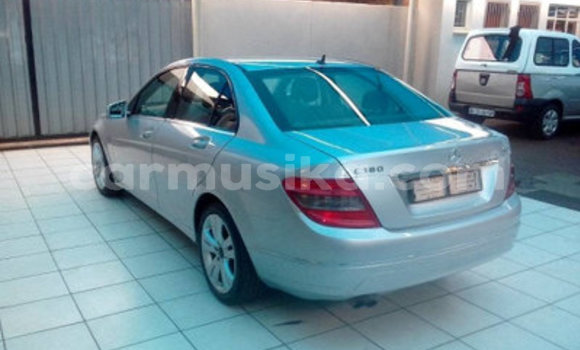 Nunua Ilio tumika Mercedes‒Benz C–Class Fedha Gari ndani ya Bulawayo nchini Bulawayo Nunua Ilio tumika Mercedes‒Benz C–Class Fedha Gari ndani ya Bulawayo nchini Bulawayo