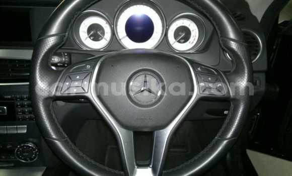 Tenga Tsaru Mercedes‒Benz C–Class Nhema Mota in Beitbridge in Matabeleland South Tenga Tsaru Mercedes‒Benz C–Class Nhema Mota in Beitbridge in Matabeleland South