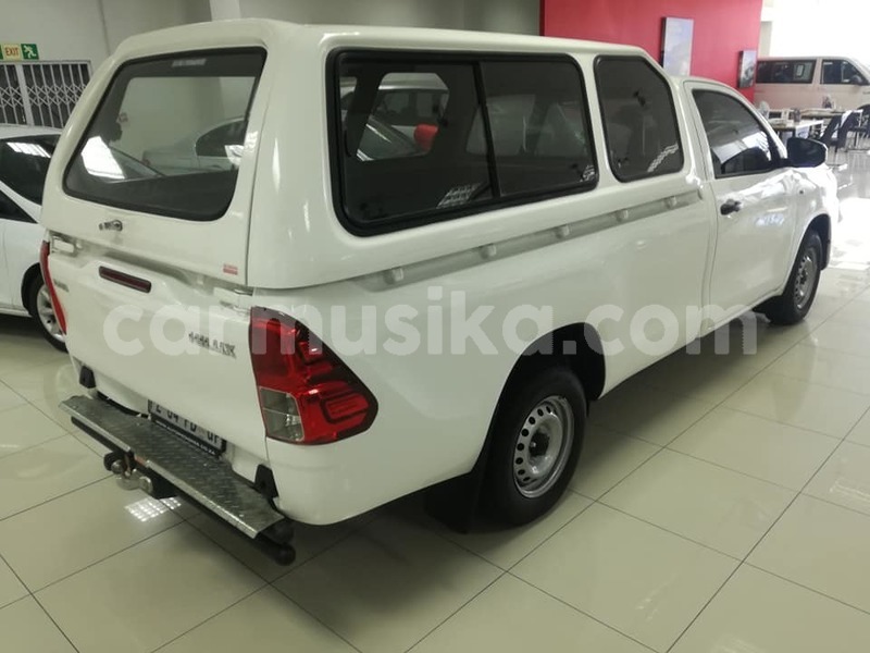 Big with watermark toyota hilux matabeleland south beitbridge 9479