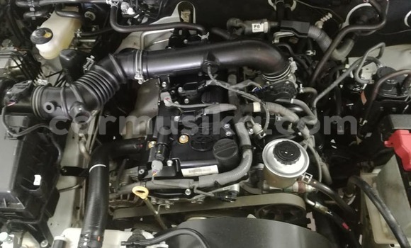 Buy Used Toyota Hilux White Car in Beitbridge in Matabeleland South Buy Used Toyota Hilux White Car in Beitbridge in Matabeleland South