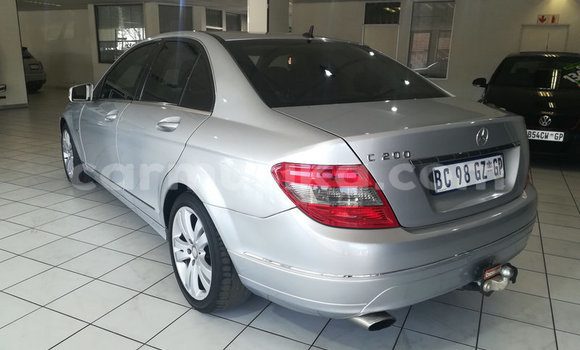 Buy Used Mercedes‒Benz C–Class Silver Car in Beitbridge in Matabeleland South Buy Used Mercedes‒Benz C–Class Silver Car in Beitbridge in Matabeleland South