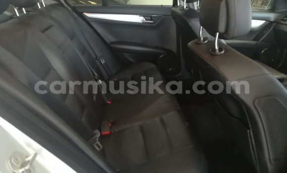 Buy Used Mercedes‒Benz C–Class Silver Car in Beitbridge in Matabeleland South Buy Used Mercedes‒Benz C–Class Silver Car in Beitbridge in Matabeleland South