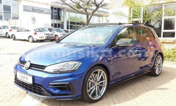Buy Used Volkswagen Golf R Blue Car in Beitbridge in Matabeleland South Buy Used Volkswagen Golf R Blue Car in Beitbridge in Matabeleland South