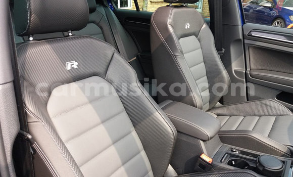 Buy Used Volkswagen Golf R Blue Car in Beitbridge in Matabeleland South Buy Used Volkswagen Golf R Blue Car in Beitbridge in Matabeleland South