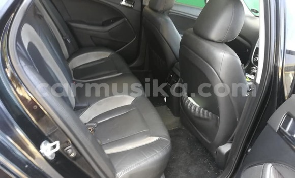 Acheter Occasion Voiture Kia Optima Noir à Beitbridge, Matabeleland South Acheter Occasion Voiture Kia Optima Noir à Beitbridge, Matabeleland South