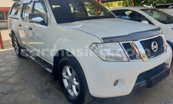 Acheter Occasion Voiture Nissan Navara Blanc à Bulawayo, Bulawayo Acheter Occasion Voiture Nissan Navara Blanc à Bulawayo, Bulawayo