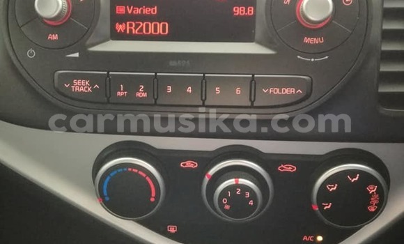 Nunua Ilio tumika Kia Picanto Nyekundu Gari ndani ya Beitbridge nchini Matabeleland Kusini Nunua Ilio tumika Kia Picanto Nyekundu Gari ndani ya Beitbridge nchini Matabeleland Kusini