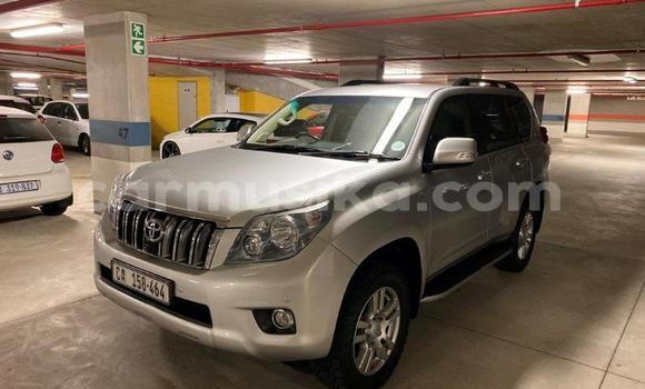 Acheter Occasion Voiture Toyota Land Cruiser Prado Gris à Bulawayo, Bulawayo Acheter Occasion Voiture Toyota Land Cruiser Prado Gris à Bulawayo, Bulawayo