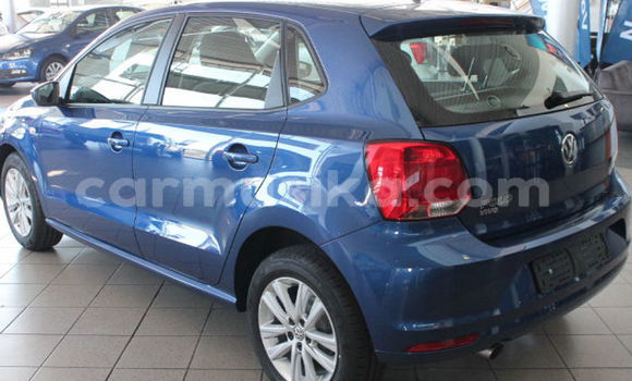 Acheter Occasion Voiture Volkswagen Polo Bleu à Beitbridge, Matabeleland South Acheter Occasion Voiture Volkswagen Polo Bleu à Beitbridge, Matabeleland South