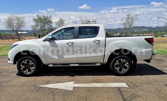 Buy Used Ford Ranger White Car in Beitbridge in Matabeleland South Buy Used Ford Ranger White Car in Beitbridge in Matabeleland South