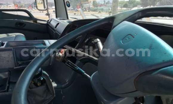 Acheter Occasion Utilitaire Mitsubishi Fuso Blanc à Harare, Harare Acheter Occasion Utilitaire Mitsubishi Fuso Blanc à Harare, Harare