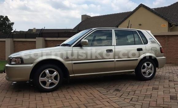 Tenga Tsaru Toyota Corolla Zvimwe Mota in Beitbridge in Matabeleland South Tenga Tsaru Toyota Corolla Zvimwe Mota in Beitbridge in Matabeleland South