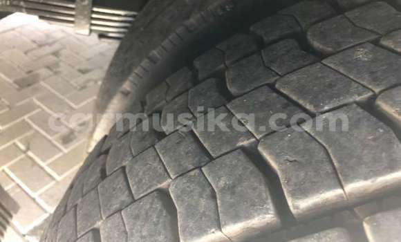 Acheter Occasion Utilitaire Hino 300 Series Blanc à Harare, Harare Acheter Occasion Utilitaire Hino 300 Series Blanc à Harare, Harare