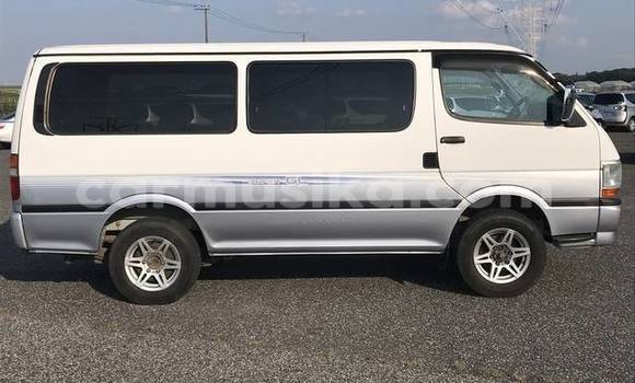 Buy Used Toyota Hiace Other Car in Beitbridge in Matabeleland South Buy Used Toyota Hiace Other Car in Beitbridge in Matabeleland South