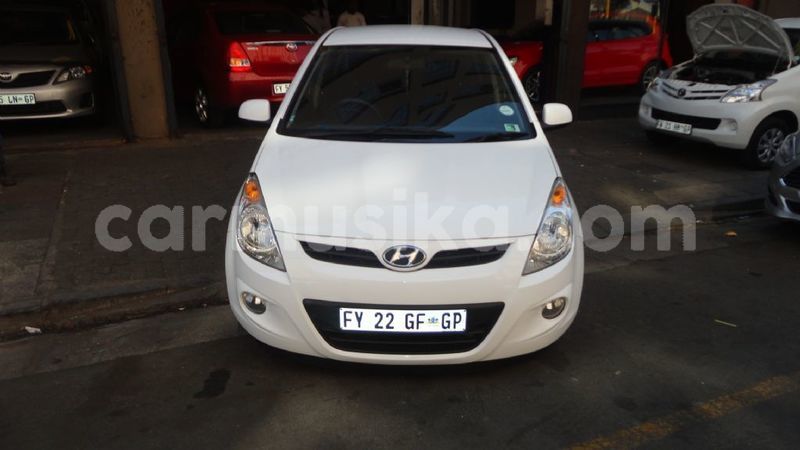 Big with watermark hyundai i20 matabeleland south beitbridge 9531