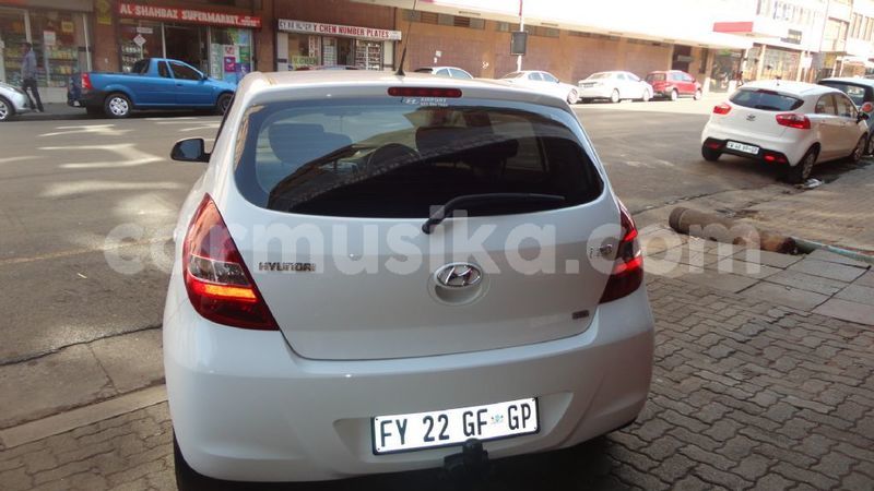 Big with watermark hyundai i20 matabeleland south beitbridge 9531