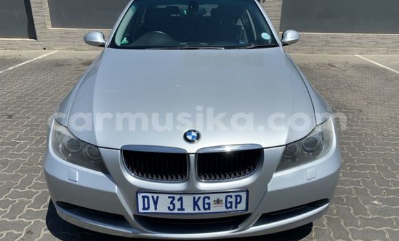 Tenga Tsaru BMW 3–Series Sirivha Mota in Beitbridge in Matabeleland South Tenga Tsaru BMW 3–Series Sirivha Mota in Beitbridge in Matabeleland South