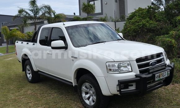 Acheter Occasion Voiture Ford Ranger Blanc à Beitbridge, Matabeleland South Acheter Occasion Voiture Ford Ranger Blanc à Beitbridge, Matabeleland South