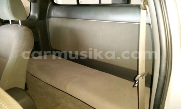 Tenga Tsaru Toyota Hilux Sirivha Mota in Beitbridge in Matabeleland South Tenga Tsaru Toyota Hilux Sirivha Mota in Beitbridge in Matabeleland South