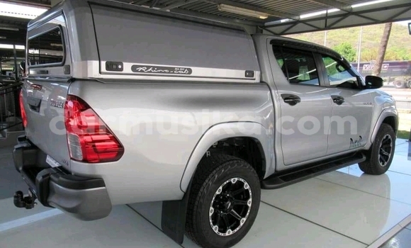 Tenga Tsaru Toyota Hilux Sirivha Mota in Beitbridge in Matabeleland South Tenga Tsaru Toyota Hilux Sirivha Mota in Beitbridge in Matabeleland South