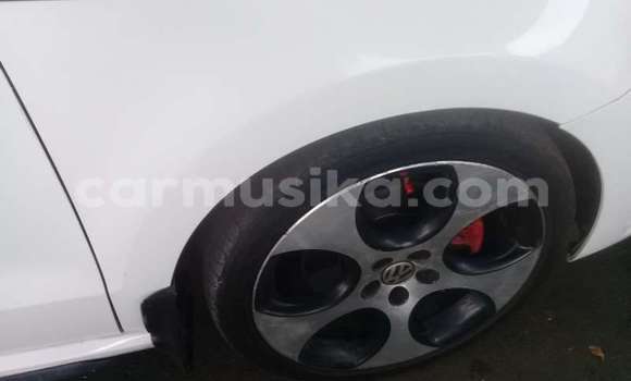 Acheter Occasion Voiture Volkswagen Polo GTI Blanc à Beitbridge, Matabeleland South Acheter Occasion Voiture Volkswagen Polo GTI Blanc à Beitbridge, Matabeleland South