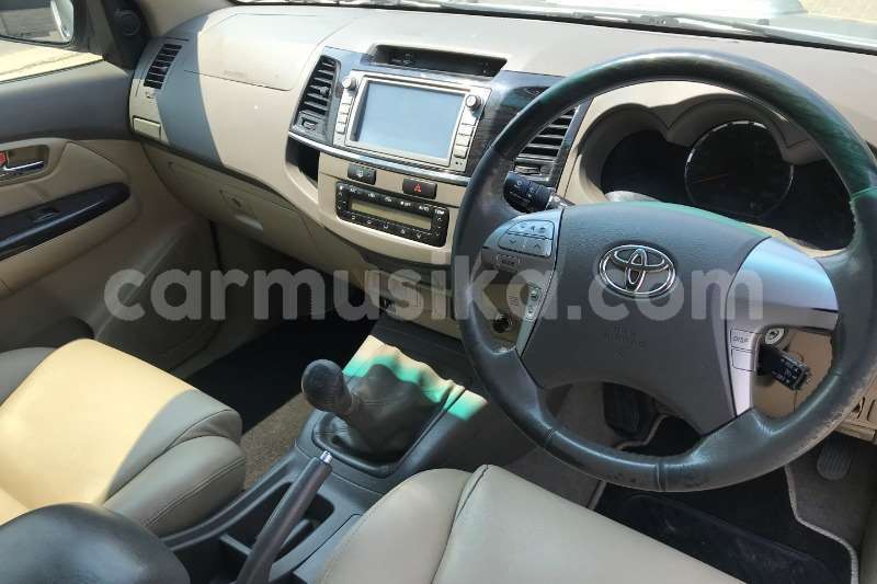 Big with watermark toyota fortuner matabeleland south beitbridge 9584